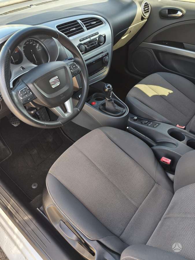 SEAT Leon - 10
