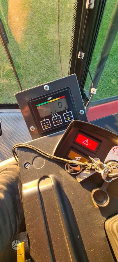 Massey Ferguson MF7340, комбайны