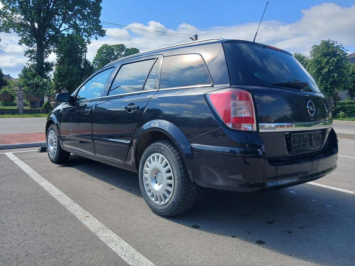 Opel Astra, 1.8 l., Универсал