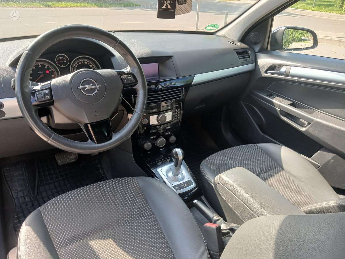 Opel Astra, 1.8 l., Универсал