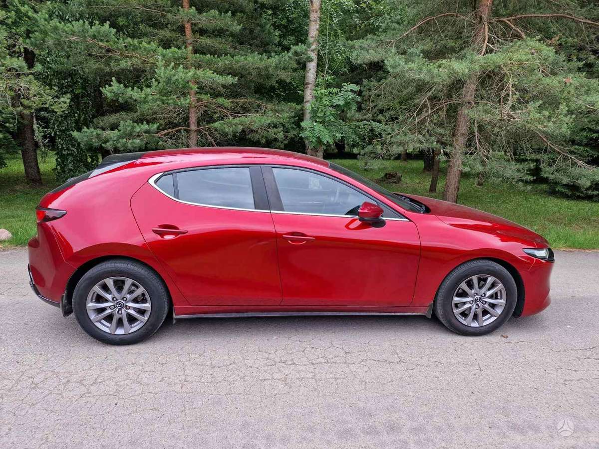 Mazda 3, 2.0 l., hatchback