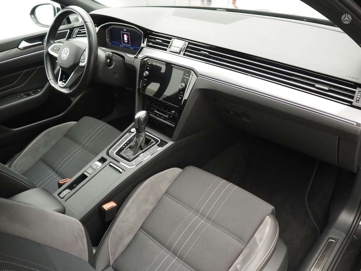 Volkswagen Passat Alltrack - 12