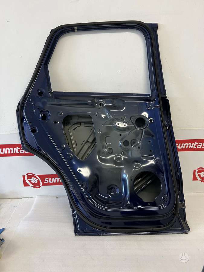 Audi Q3, 83A833123, durys