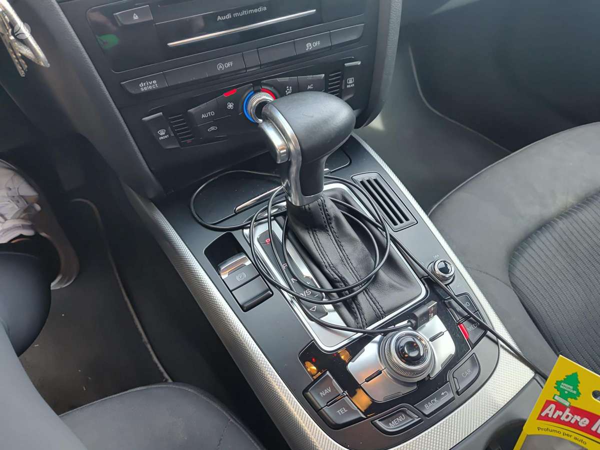 Audi A4, 2.0 l., Универсал