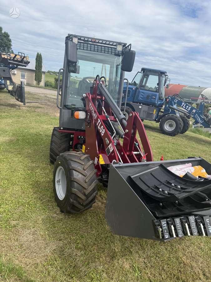 Titan TL08, frontal loader