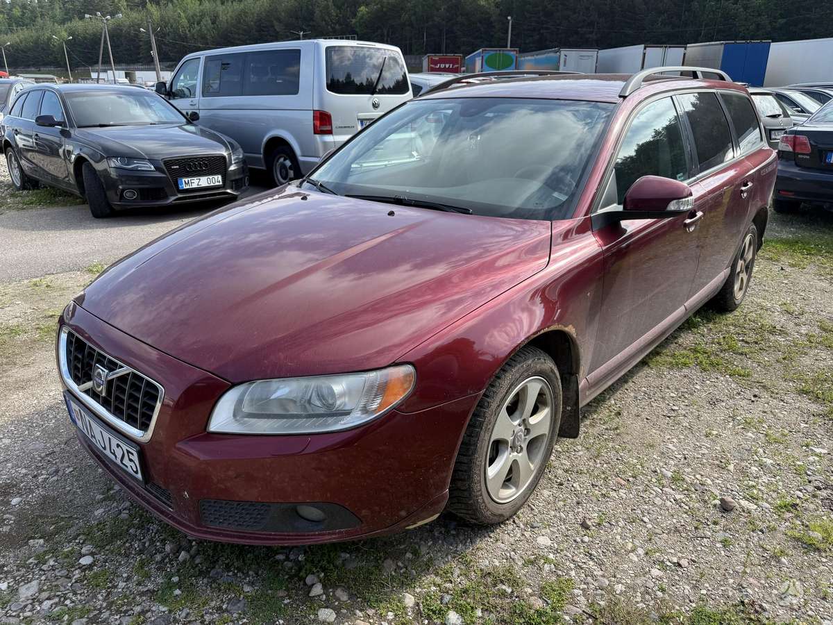 Volvo V70, 2.4 l., wagon