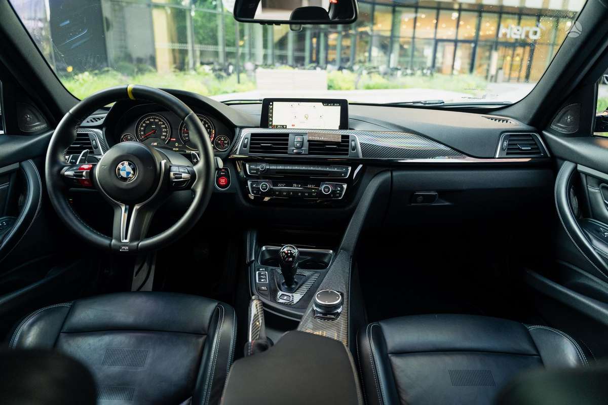 BMW M3, 3.0 l., Седан
