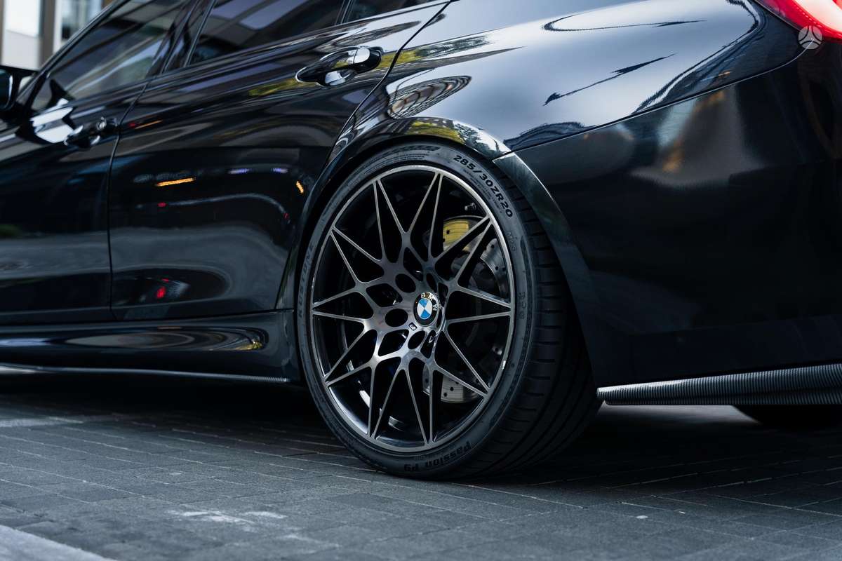 BMW M3, 3.0 l., Седан