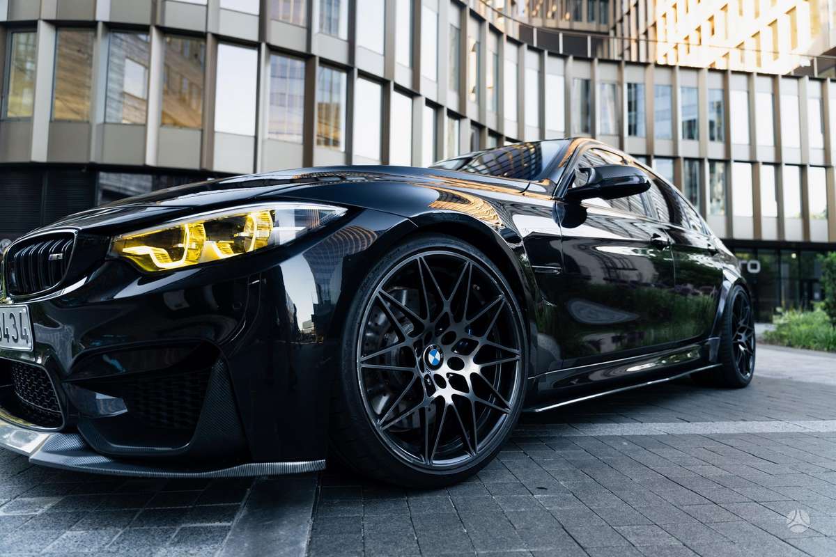 BMW M3, 3.0 l., Седан