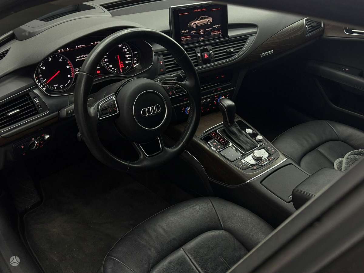 Audi A7, 3.0 l., Седан