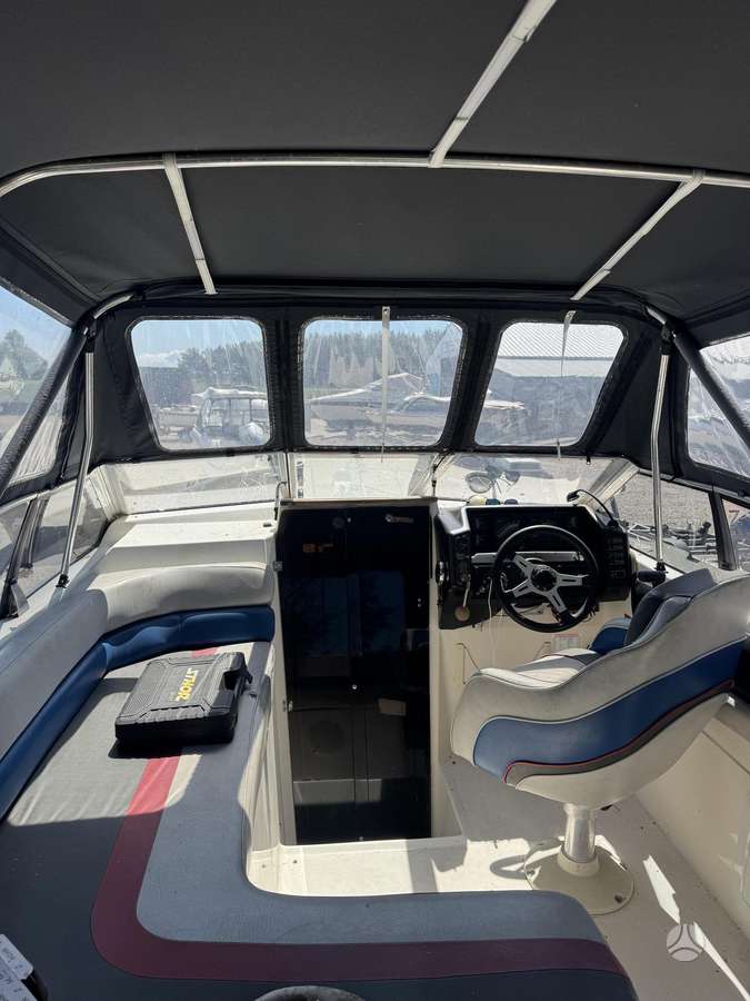 BAYLINER CIERRA 2450, yachts / cruisers