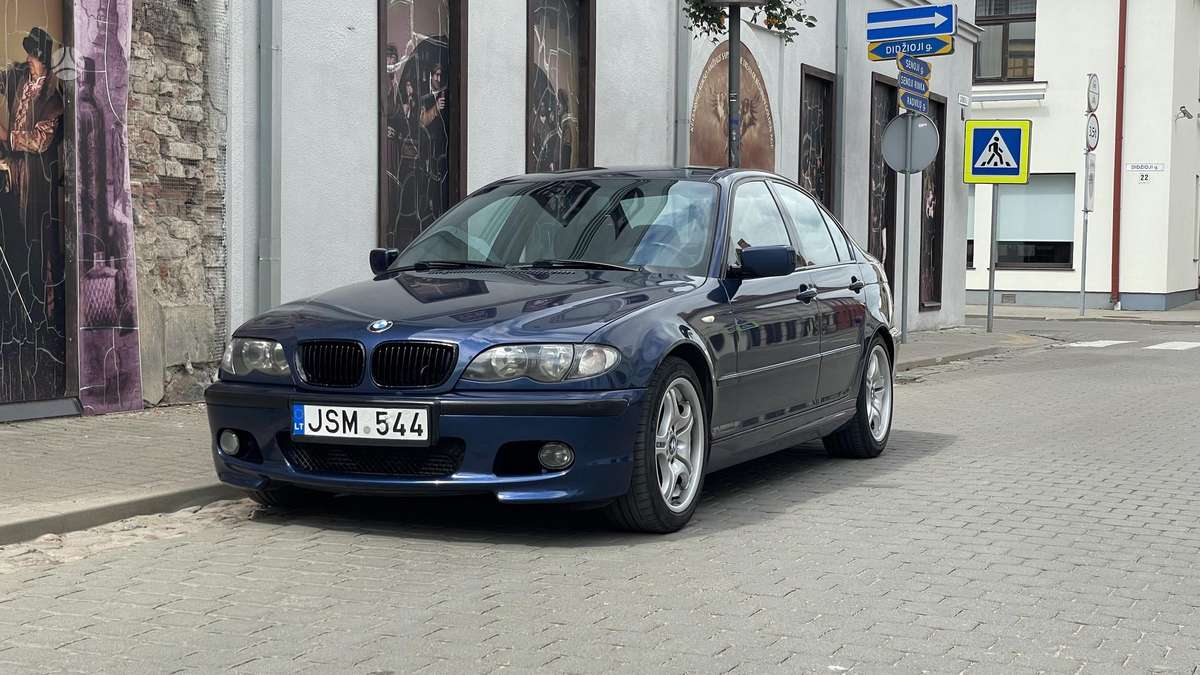 BMW 330, 3.0 l., Седан