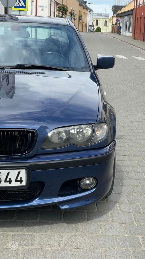 BMW 330, 3.0 l., Седан