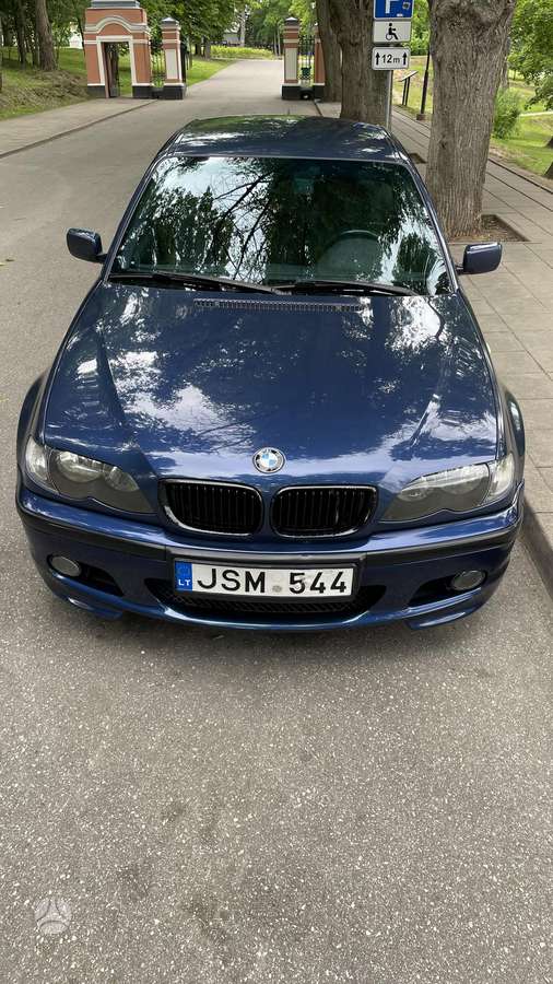 BMW 330, 3.0 l., Седан