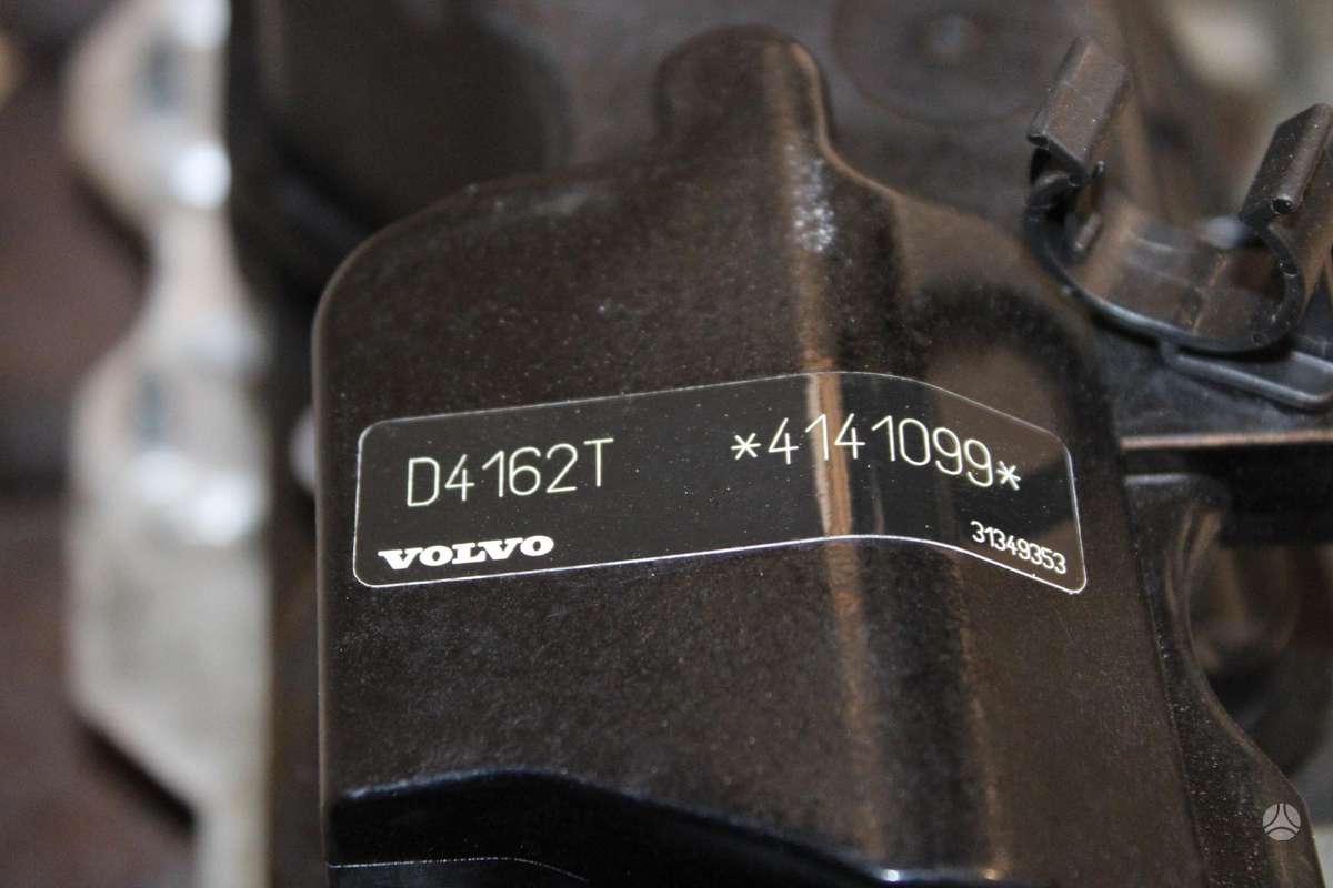 Volvo V70, D4162T, engine