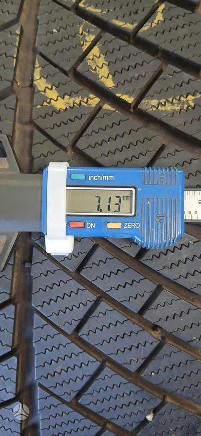Continental, winter 255/40 R20