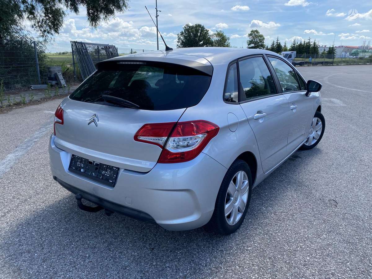 Citroen C4, 1.6 l., Хэтчбек
