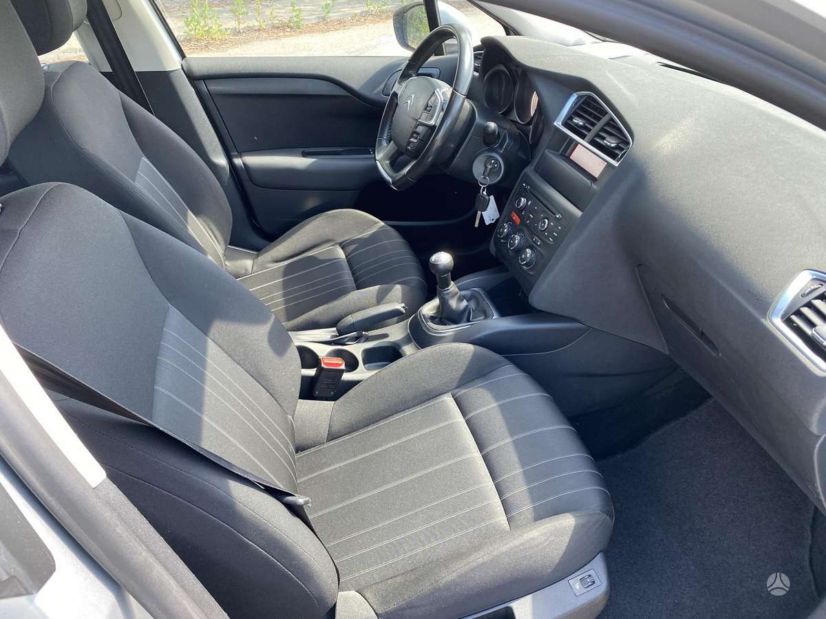 Citroen C4, 1.6 l., Хэтчбек