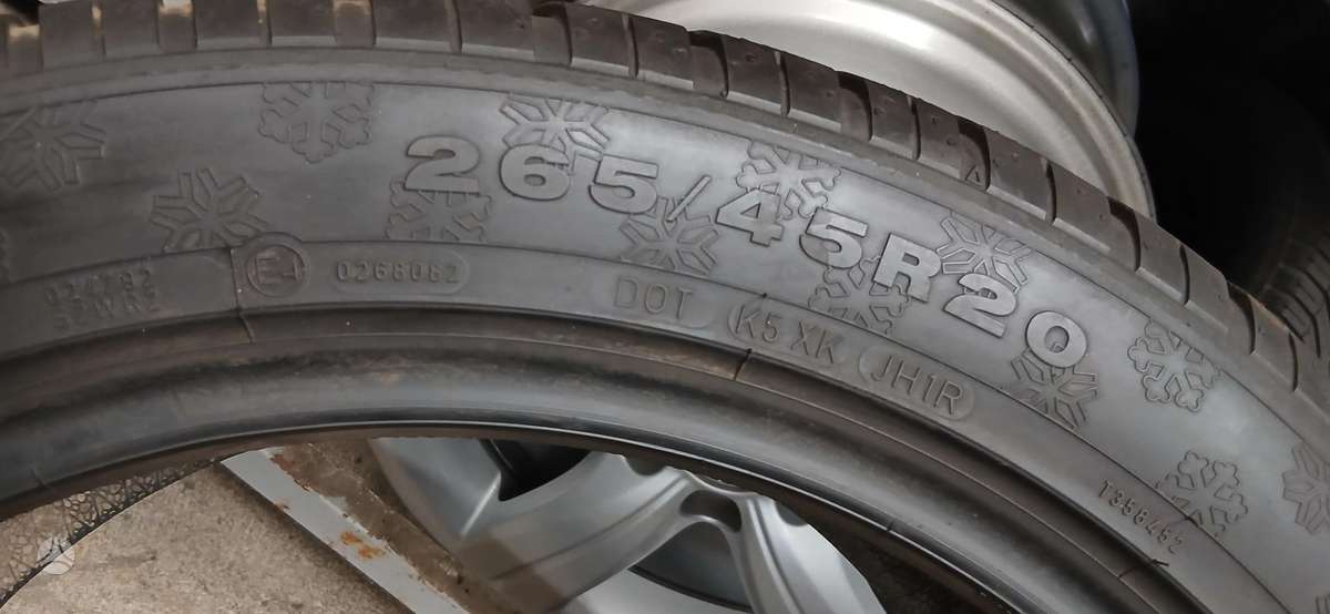 Dunlop, winter 265/45 R20