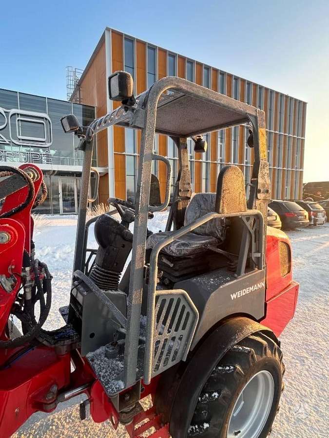 Weidemann 1370CX50, frontaliniai krautuvai