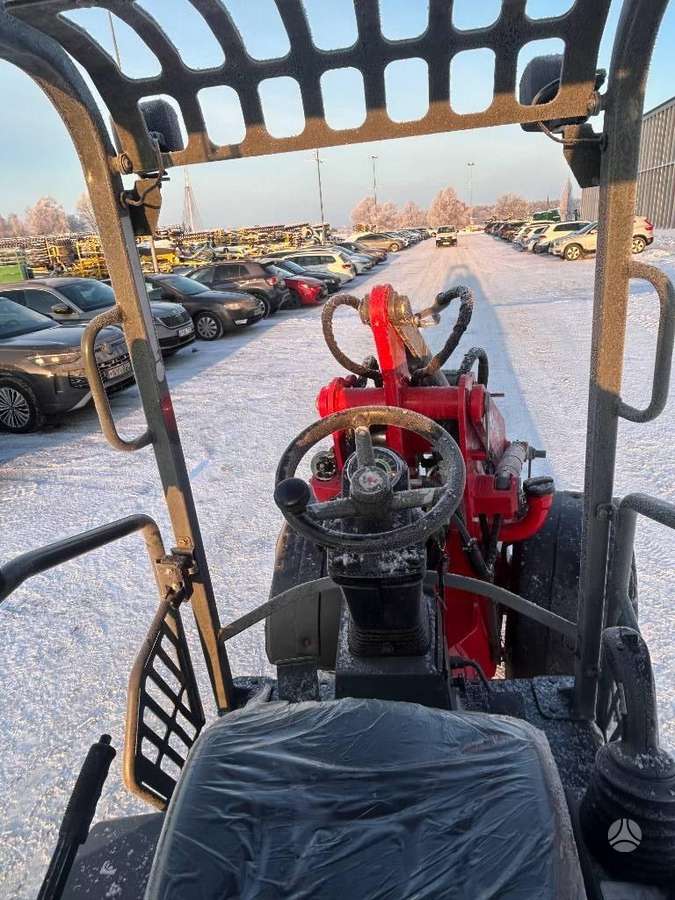 Weidemann 1370CX50, frontaliniai krautuvai