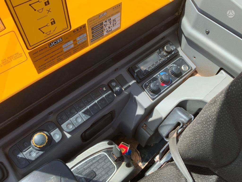 JCB 86 C-2, excavator