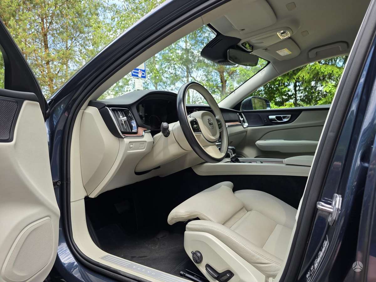 Volvo V60, 2.0 l., Универсал