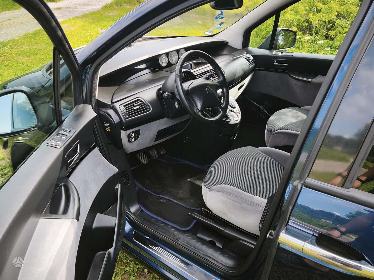 Citroen C8, 2.0 l., Минивэн