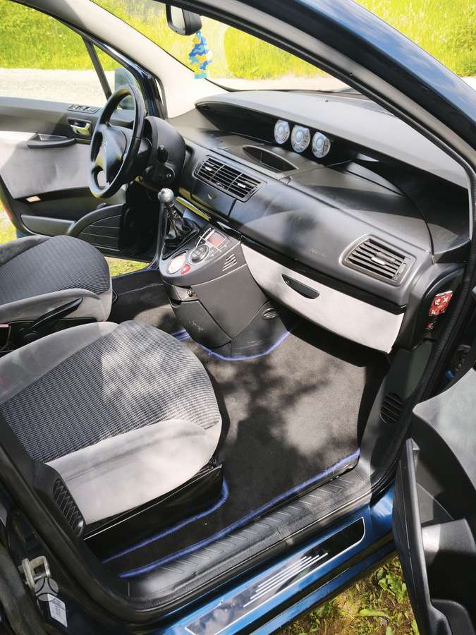 Citroen C8, 2.0 l., Минивэн