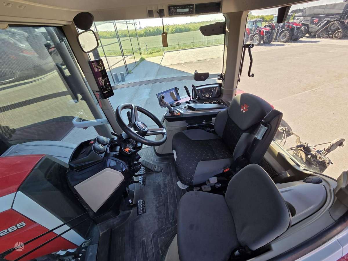 Massey Ferguson 8S.265, tractors