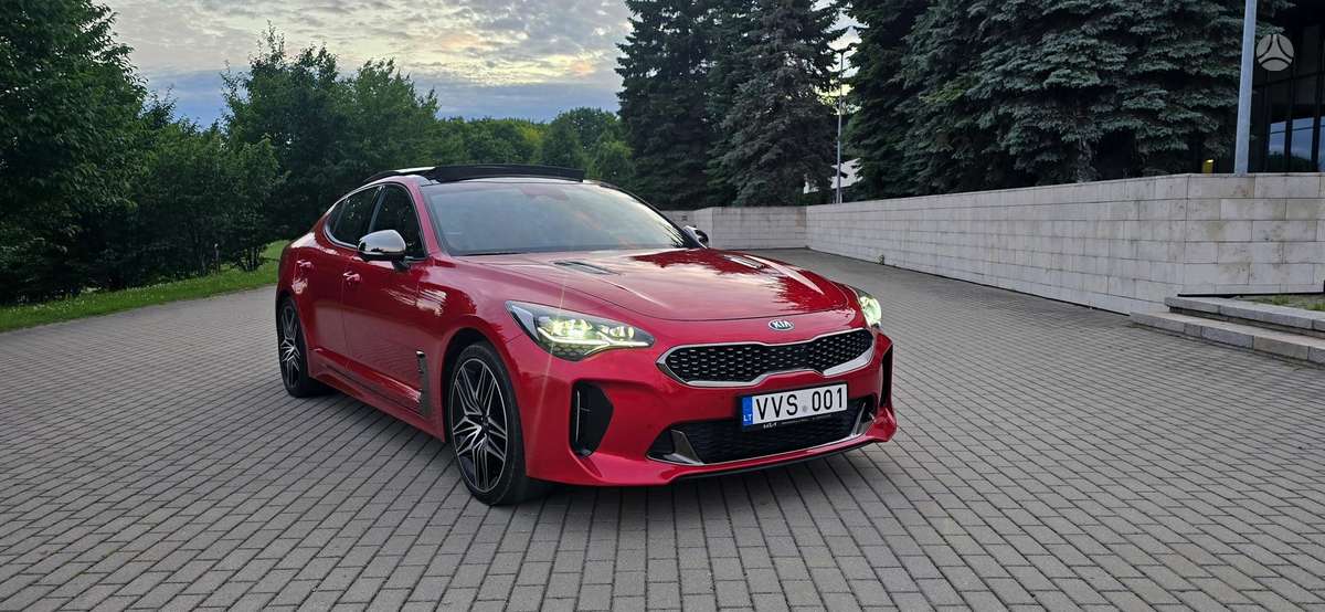 Kia Stinger, 3.3 l., Хэтчбек
