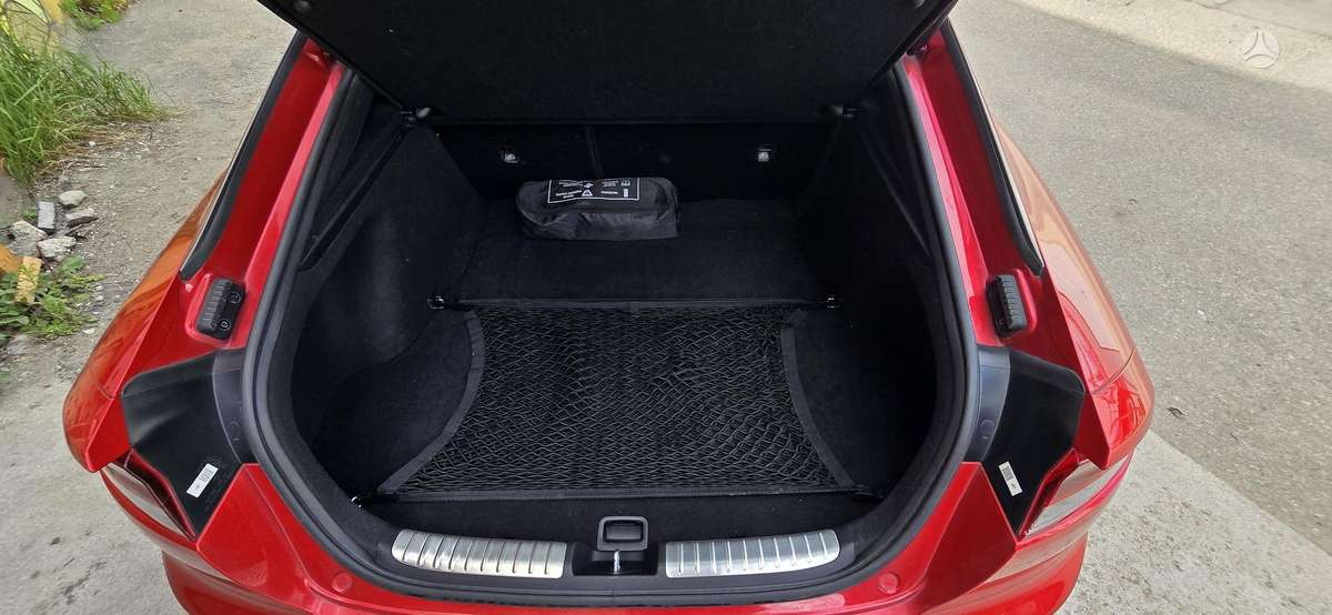 Kia Stinger, 3.3 l., hatchback