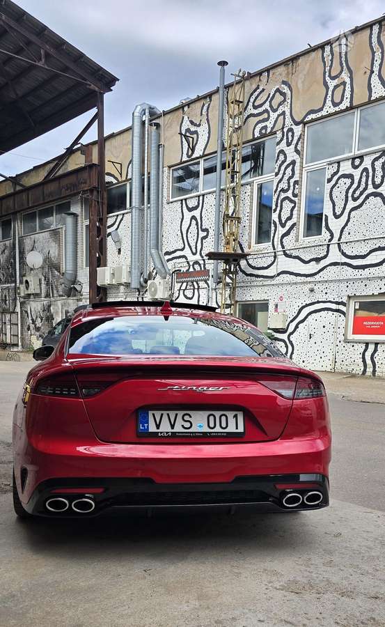 Kia Stinger, 3.3 l., hatchback