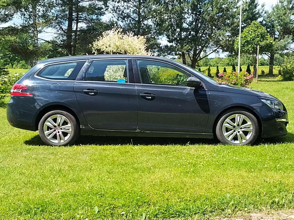 Peugeot 308 - 6