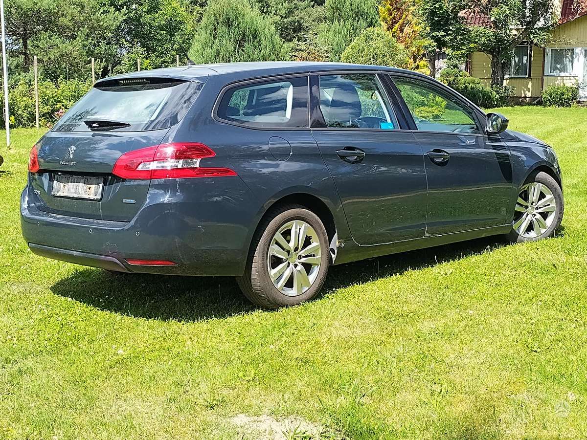Peugeot 308 - 4