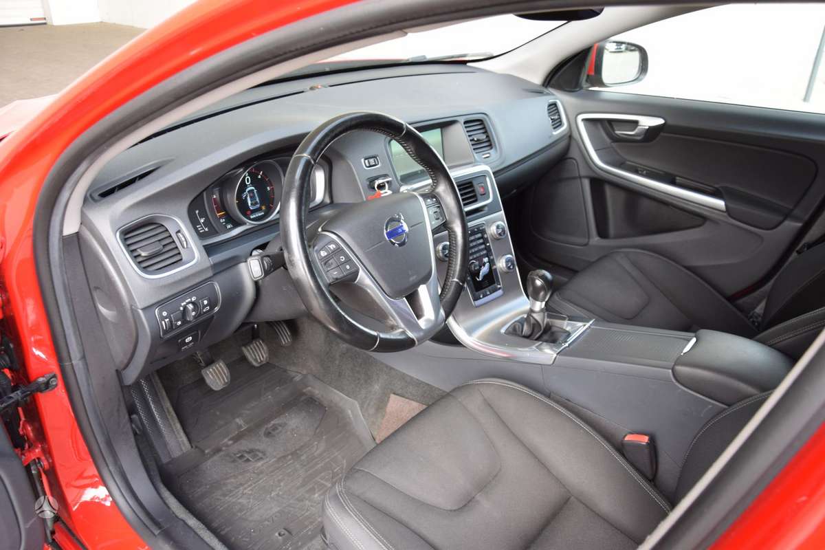 Volvo V60, 2.0 l., Универсал