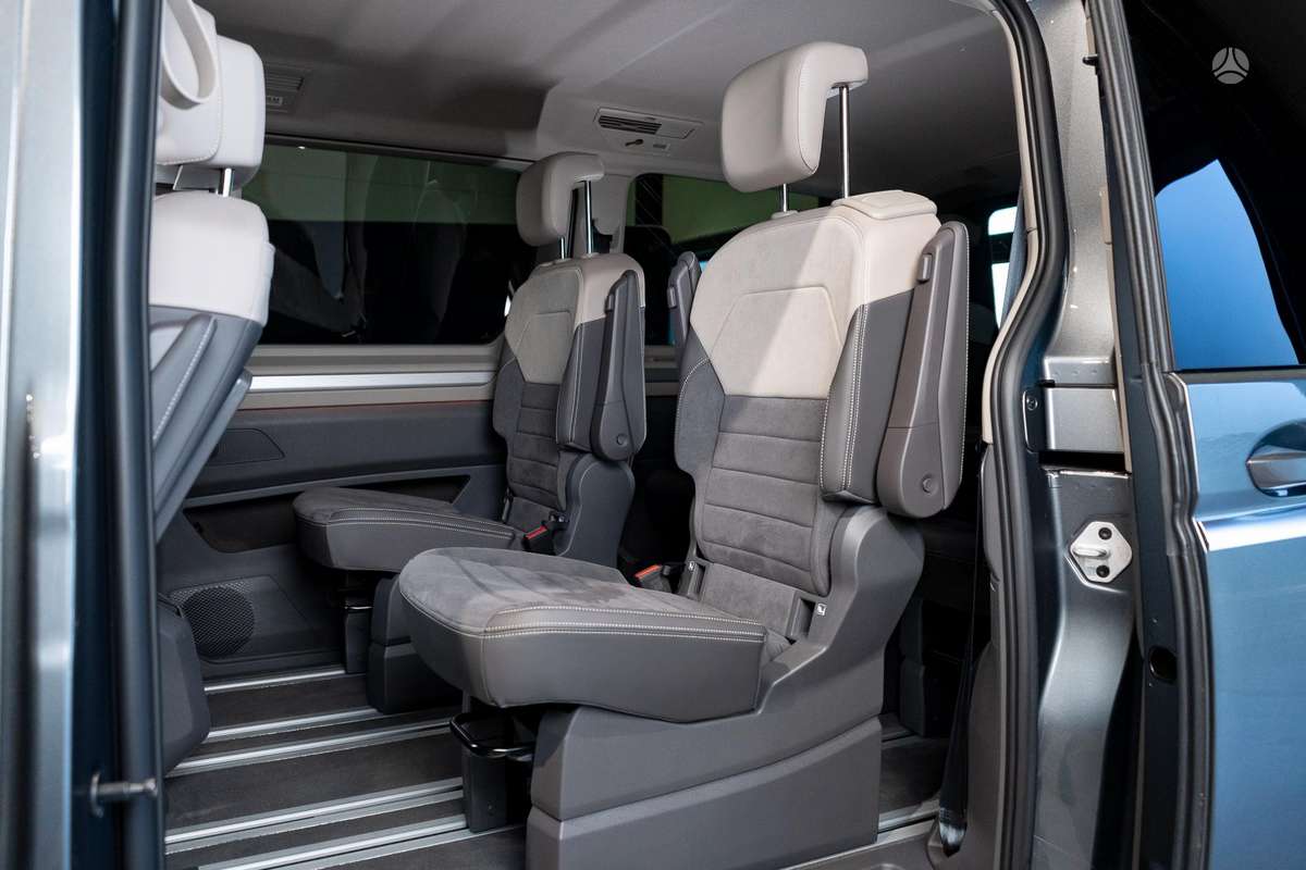 Volkswagen Multivan, 2.0 l., Минивэн