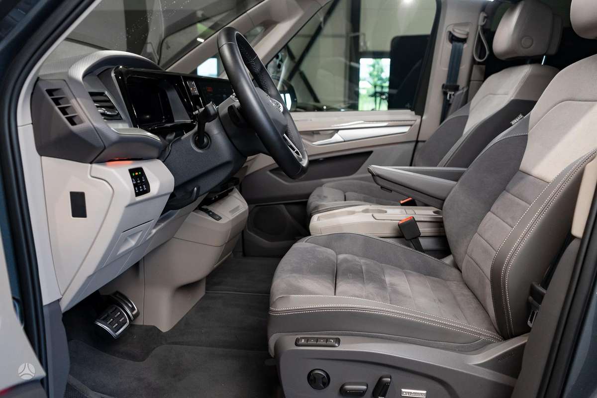 Volkswagen Multivan, 2.0 l., Минивэн