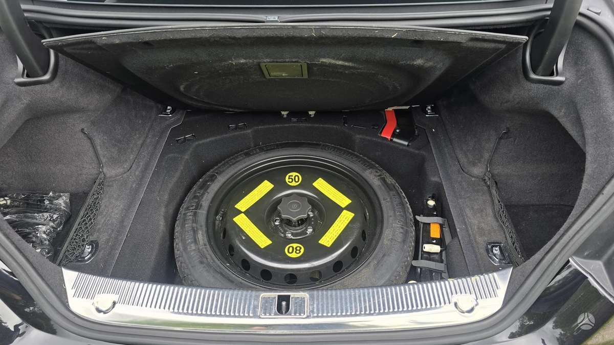 Audi A8, 3.0 l., Седан