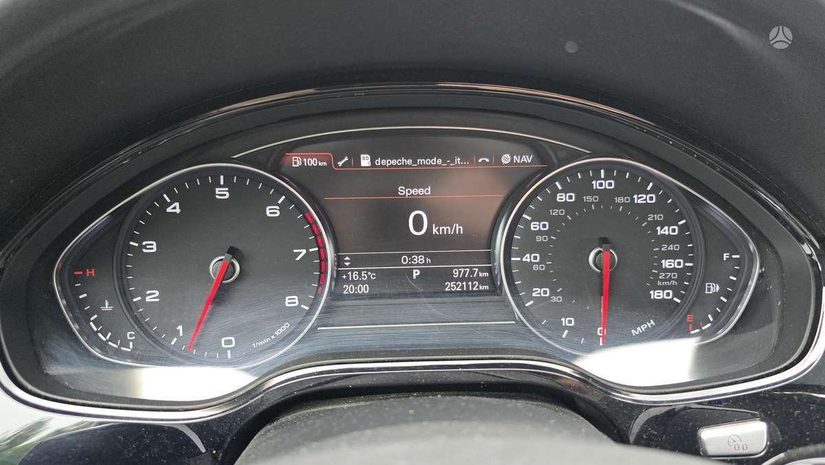 Audi A8, 3.0 l., Седан