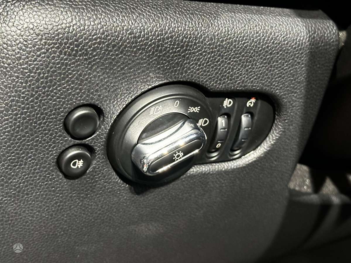 Mini Cooper JCW, 2.0 l., hatchback