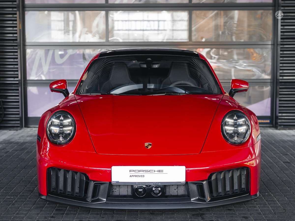Porsche 911 - 8