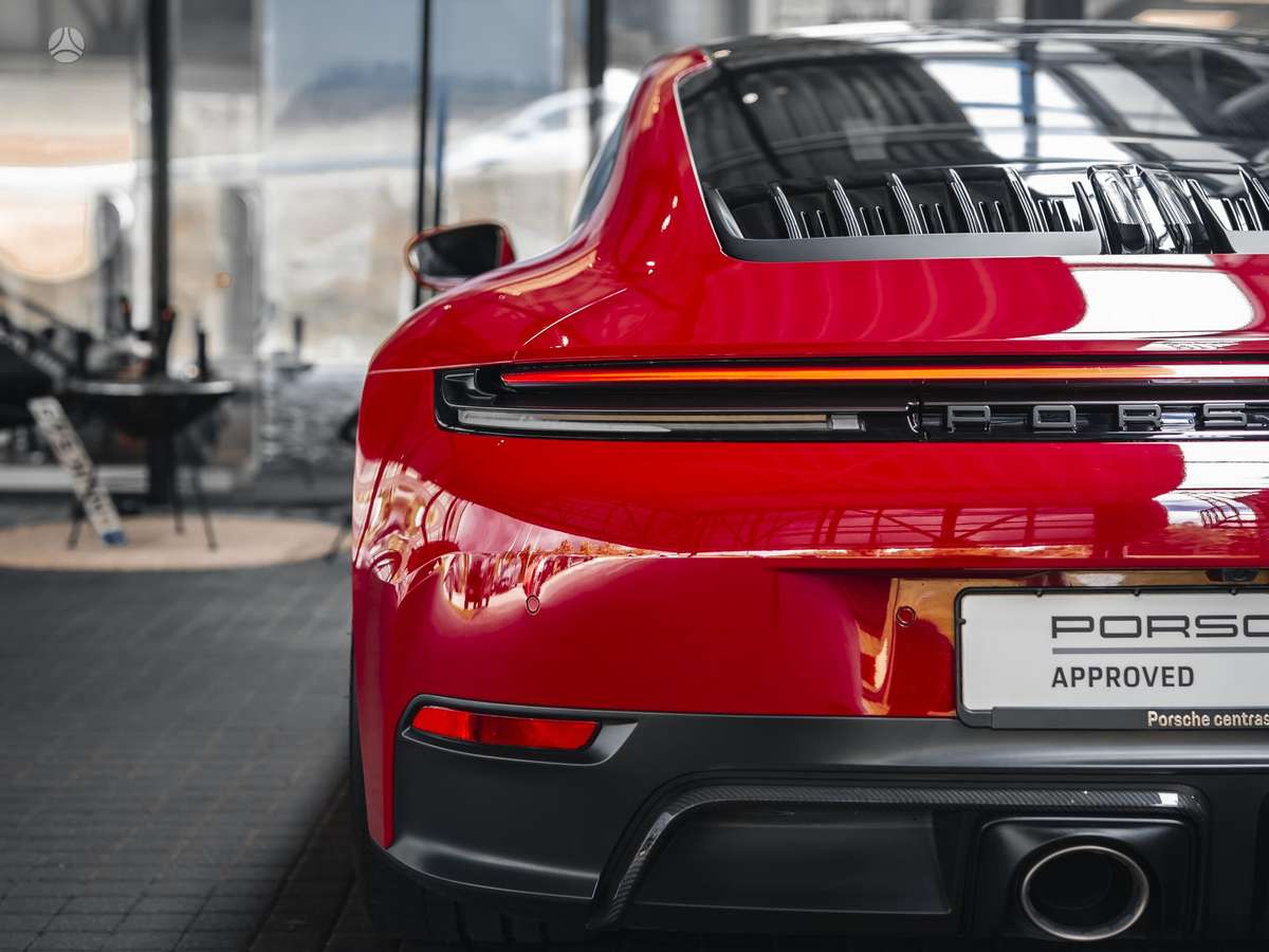 Porsche 911 - 11