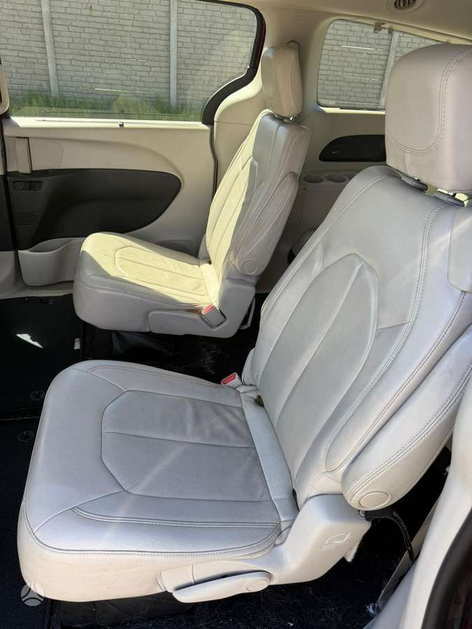 Chrysler Pacifica, 3.6 l., Минивэн