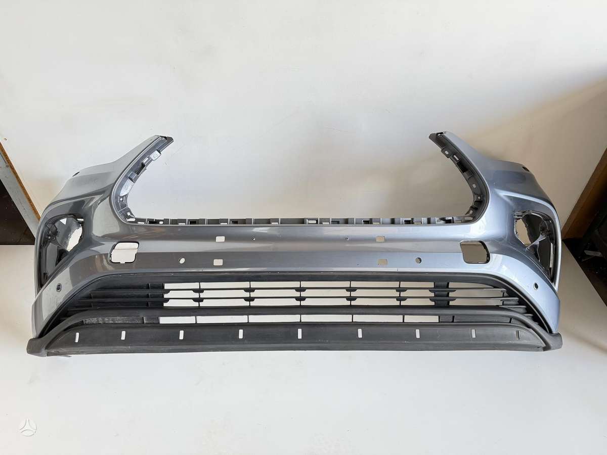 Toyota Highlander bumpers, lights
