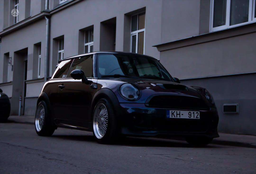 Mini Cooper S, 1.6 l., hatchback