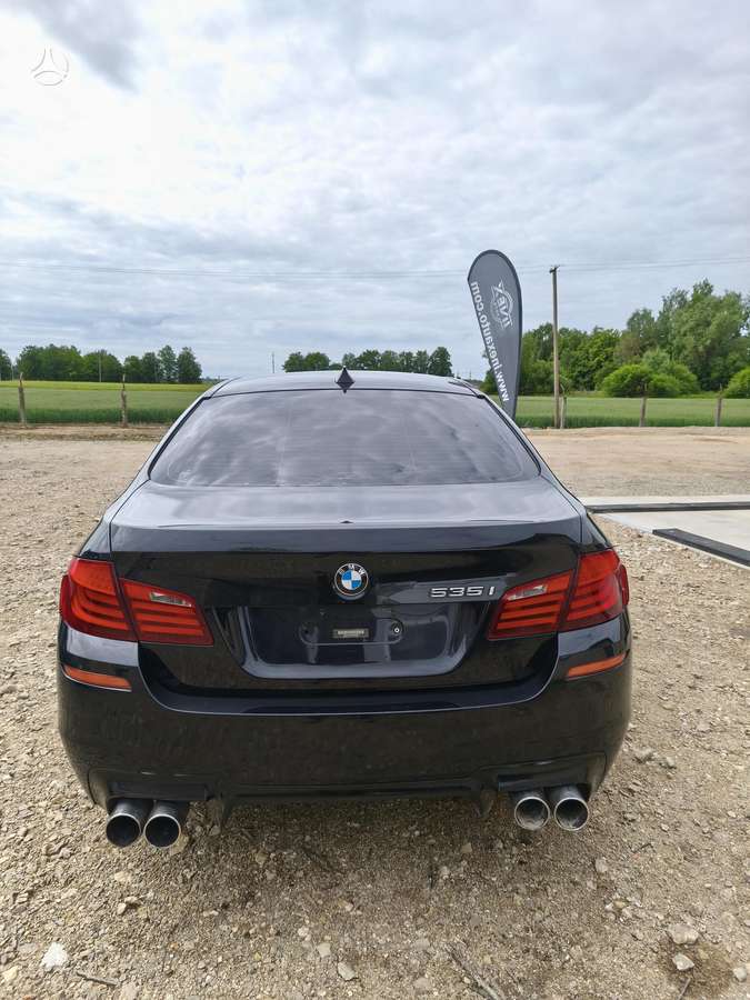 BMW 535, 3.0 l., Седан