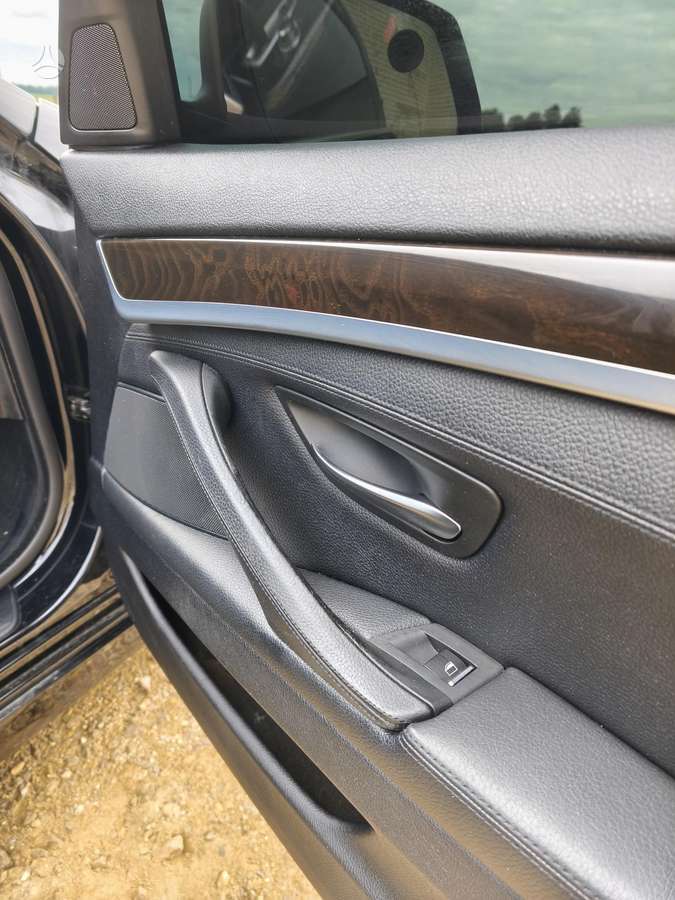 BMW 535, 3.0 l., Седан