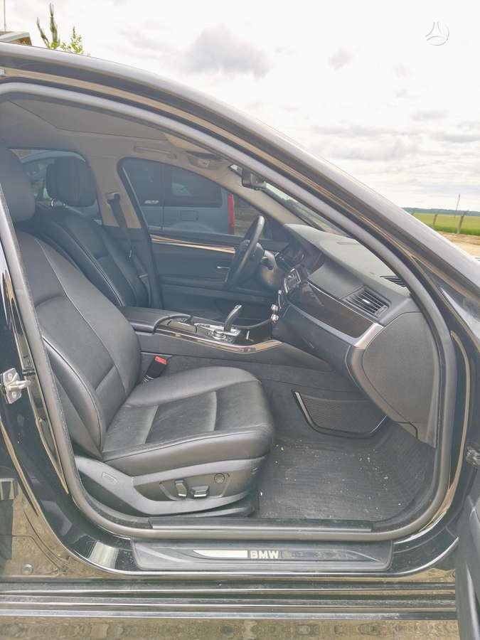 BMW 535, 3.0 l., Седан