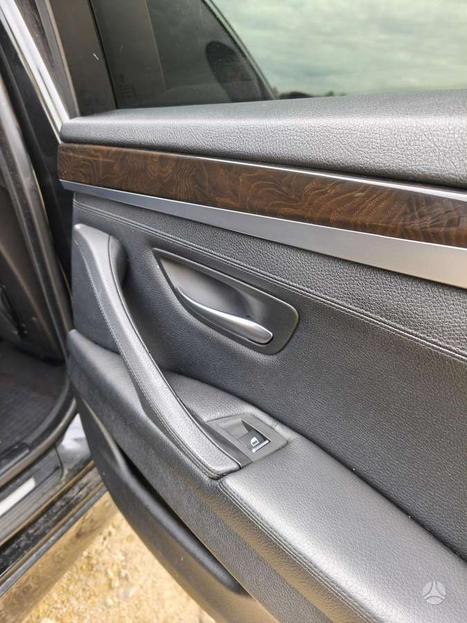 BMW 535, 3.0 l., Седан